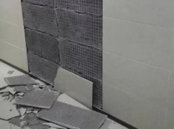 陵水瓷砖空鼓维修公司分享下陵水墙砖松动维修的知识
